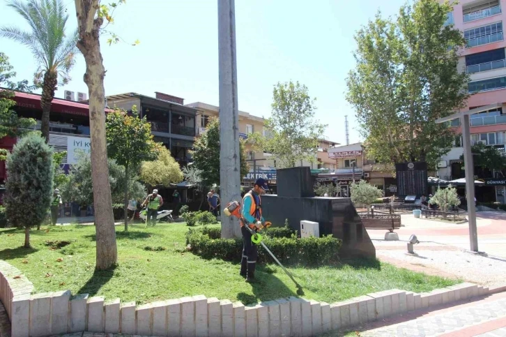 Nazilli Belediyesi’nden sahada yoğun mesai
