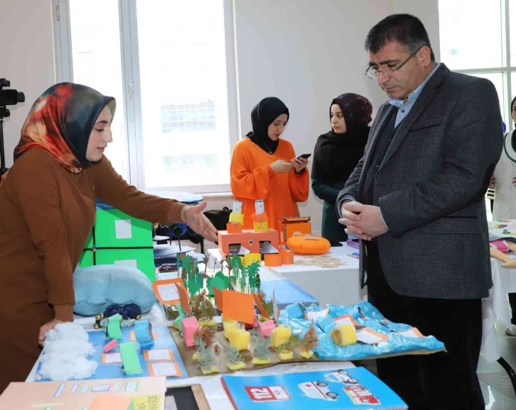 NEVÜ Öğrencilerinden ‘Özel Eğitim Bölümü Materyal Tasarım Sergisi’
