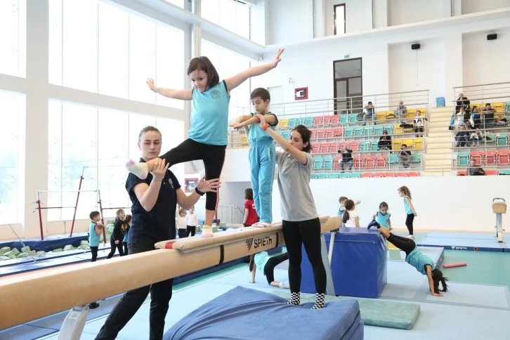 Nilüfer Belediyesi'nin yaz spor okulları başladı