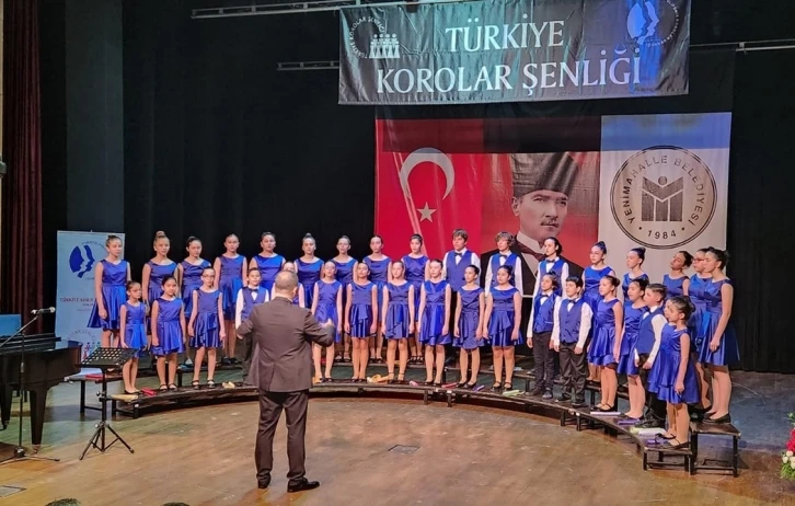 Nilüfer’in Çocuk ve Gençlik Koroları’na ödül