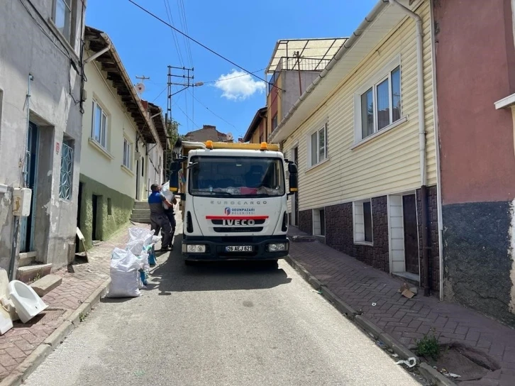 Odunpazarı Belediyesi’nden "Çöp Çıkartma Saatlerine Dikkat" açıklaması
