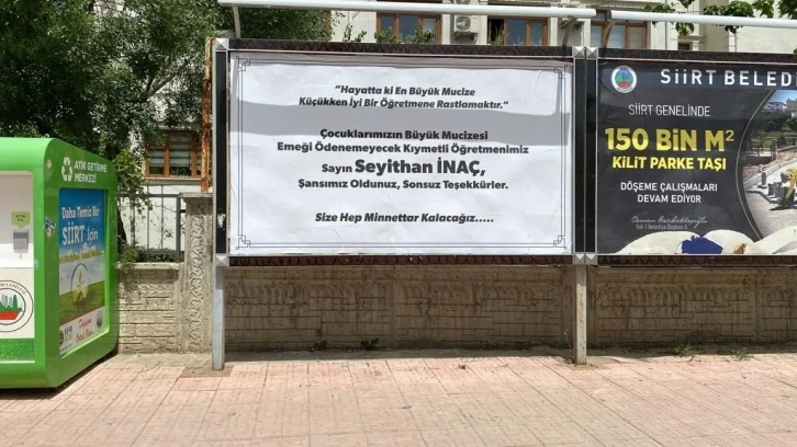 Öğrenci ve veliler öğretmenlerine olan minnet duygularını billboarda verdikleri ilanla duyurdu
