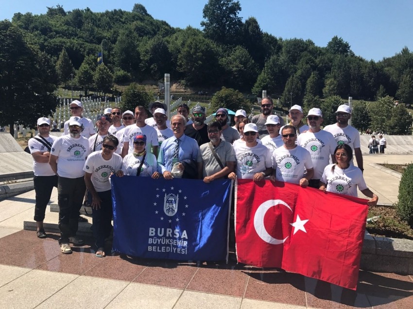 Ölüm yolunda ‘barış yürüyüşü’