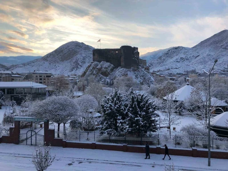 Oltu’da beyaz şölen
