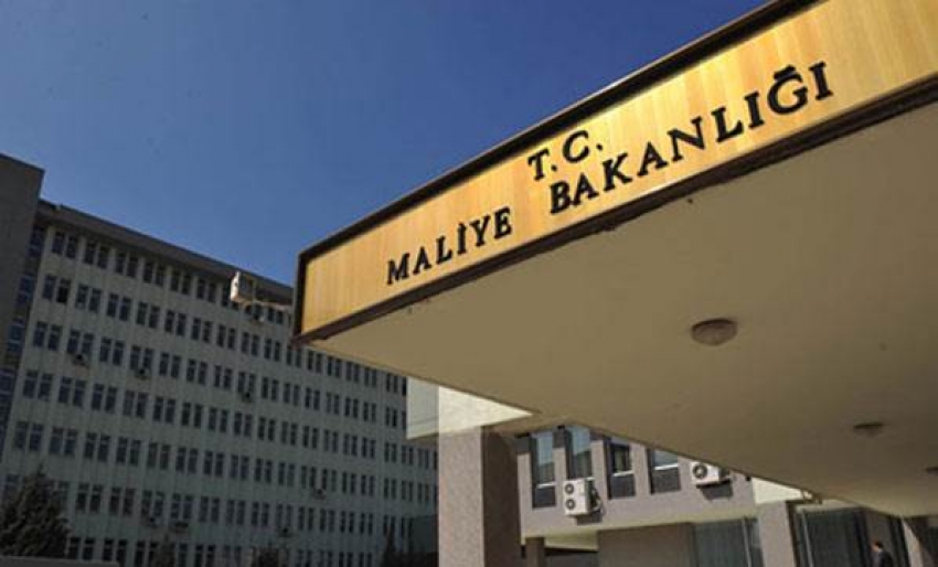 Operasyonlar Maliye Bakanlığı'na da sıçradı