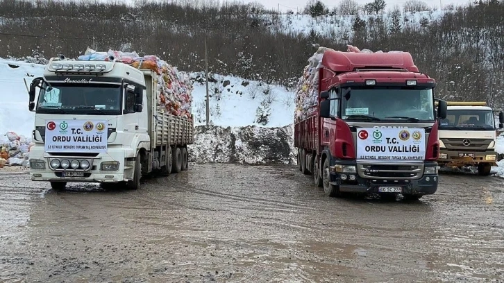 Ordu’dan deprem bölgelerine yardımlar sürüyor