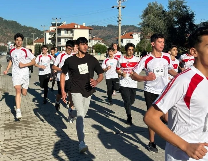 Ortaca’da Atatürk kır koşusu yapıldı
