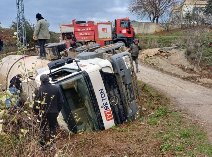 Osmaniye’de beton mikseri devrildi: 1 yaralı
