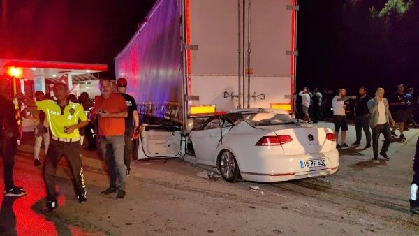 Otomobil sürücüsü kuzeninin öldüğü kazada, TIR şoförü serbest