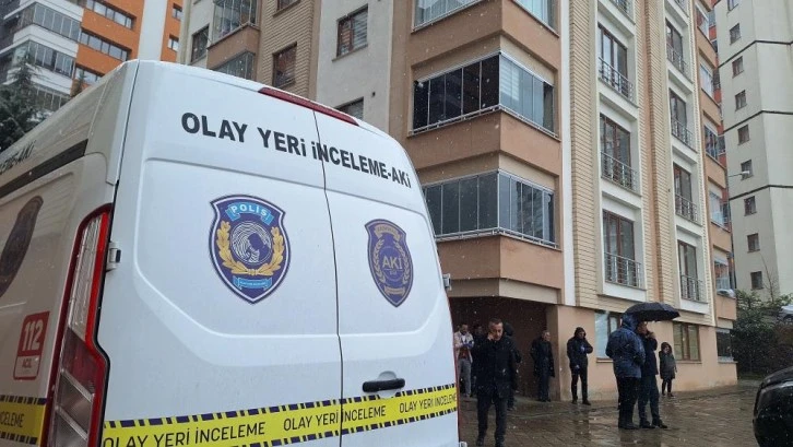 Öz oğlunu öldürdü ardından intihara kalkıştı 