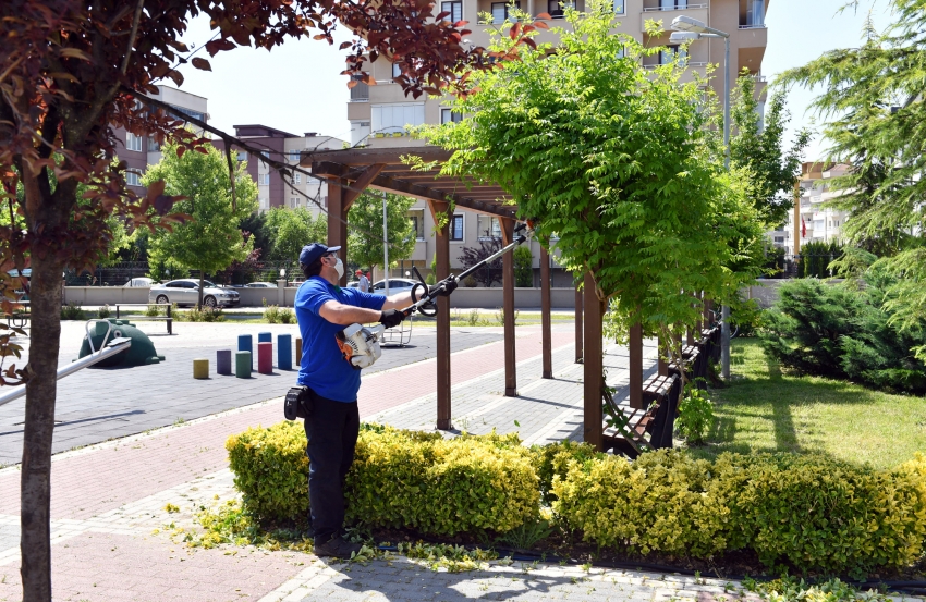 Osmangazi'de park ve bahçelerde tedbir üst düzeyde