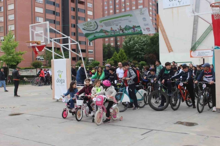 Bursa'da pedallar doğal afetlere farkındalık için çevrildi