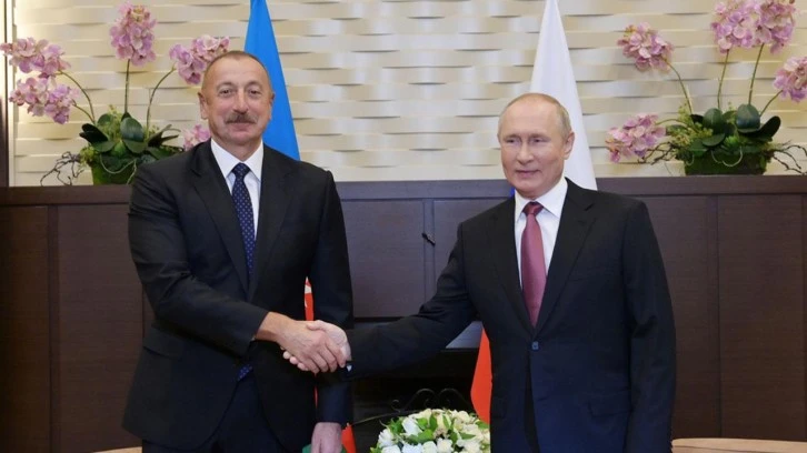 Putin, Aliyev'in doğum gününü kutladı