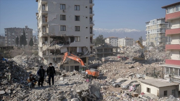 Rainbow Polikarbonat Sanayi Ticaret AŞ'den deprem bölgesine 157 bin 500 TL'lik gıda yardım