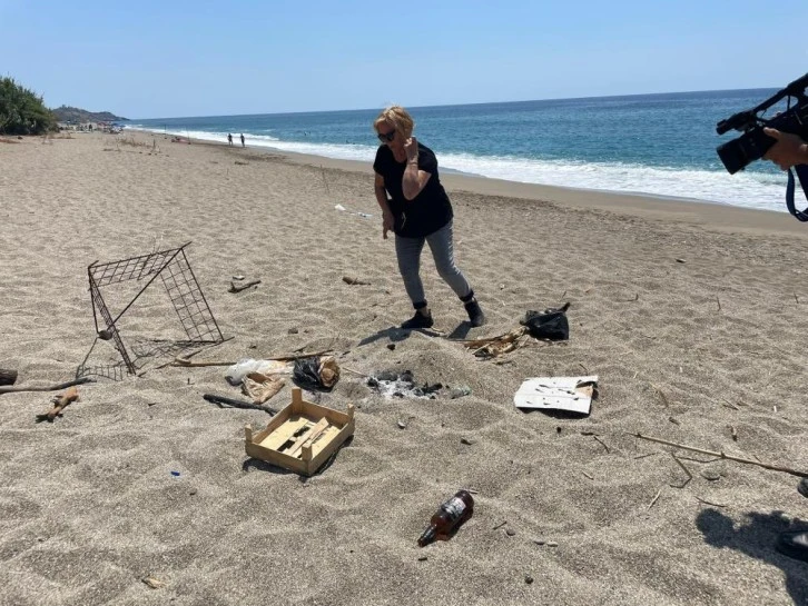 Rezaletin adresi Antalya: Caretta caretta yuvasının üstünde mangal yaptılar 