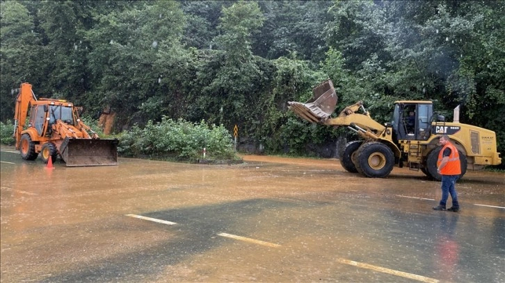 Rize ve Artvin için sağanak uyarısı