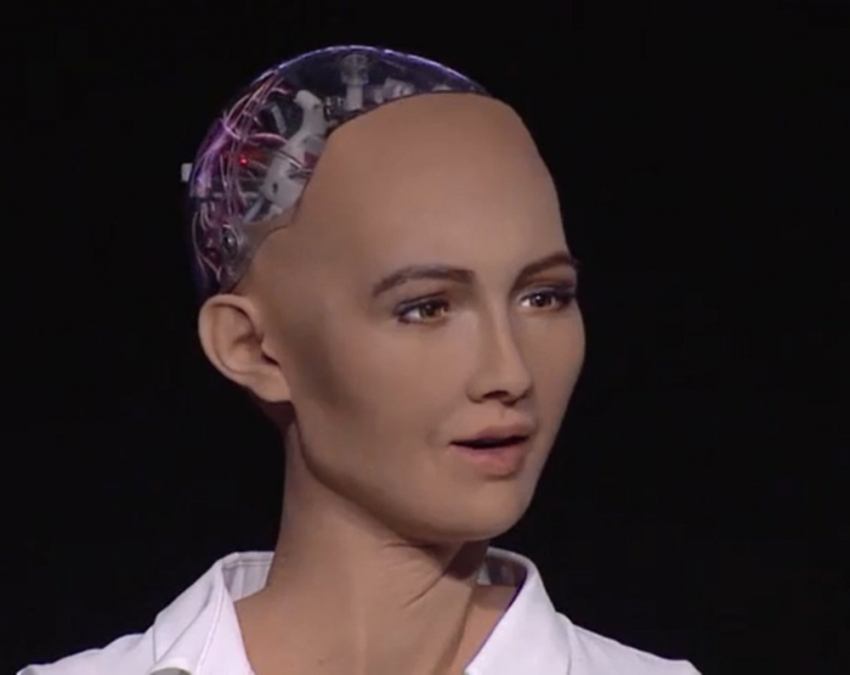 Dünyanın ilk robot vatandaşı: Sophia