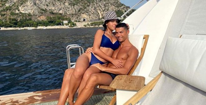 Ronaldo'nun evlilik teklifi için aldığı yüzüğün değeri dudak uçuklattı