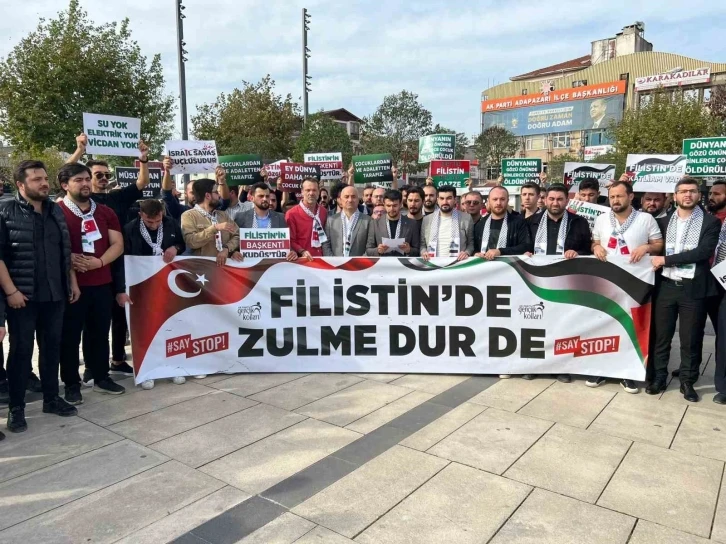 Sakarya’da AK Partili gençlerden İsrail’e tepki yürüyüşü
