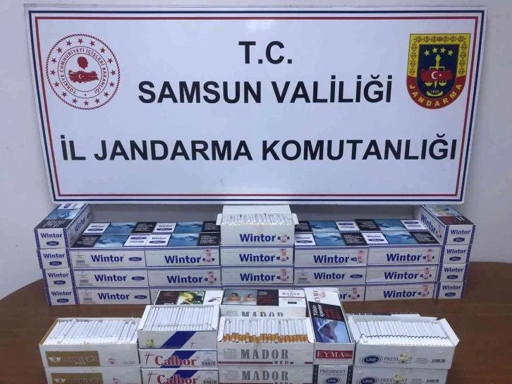 Jandarma 10 bin 400 adet makaron ele getirdi