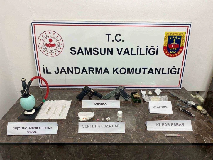 Samsun’da jandarmadan uyuşturucu operasyonu
