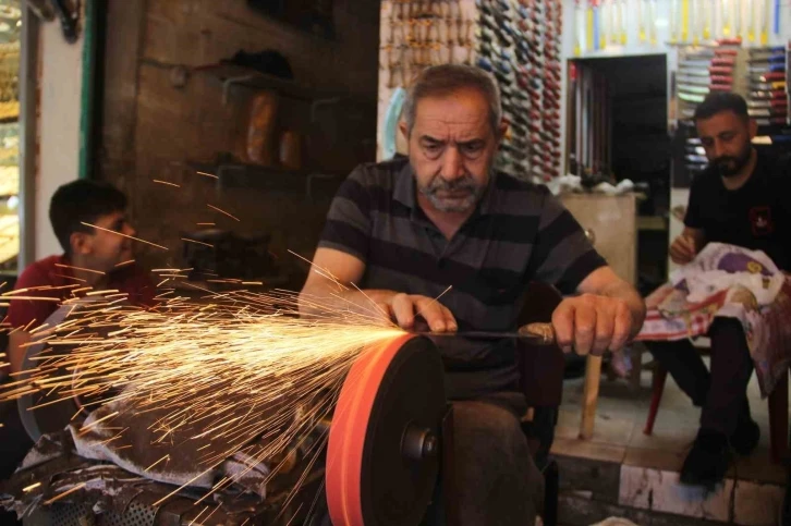 Şanlıurfa bıçakçılarda Kurban Bayramı yoğunluğu
