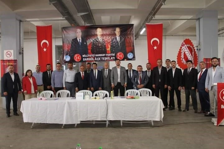 Sarıgöl MHP İlçe Başkanı Murat Kocahıdır oldu
