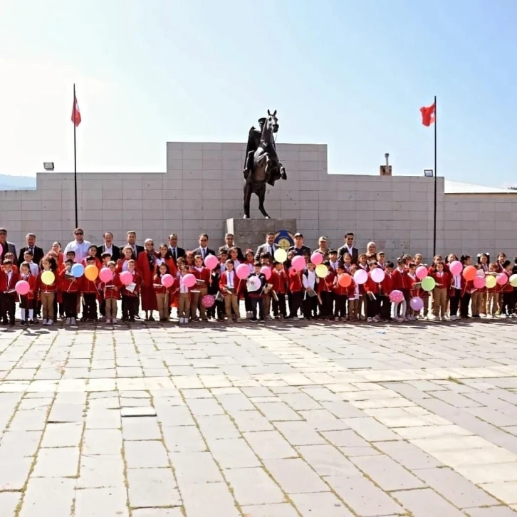 Sarıkamış’ta İlköğretim Haftası Kutlandı
