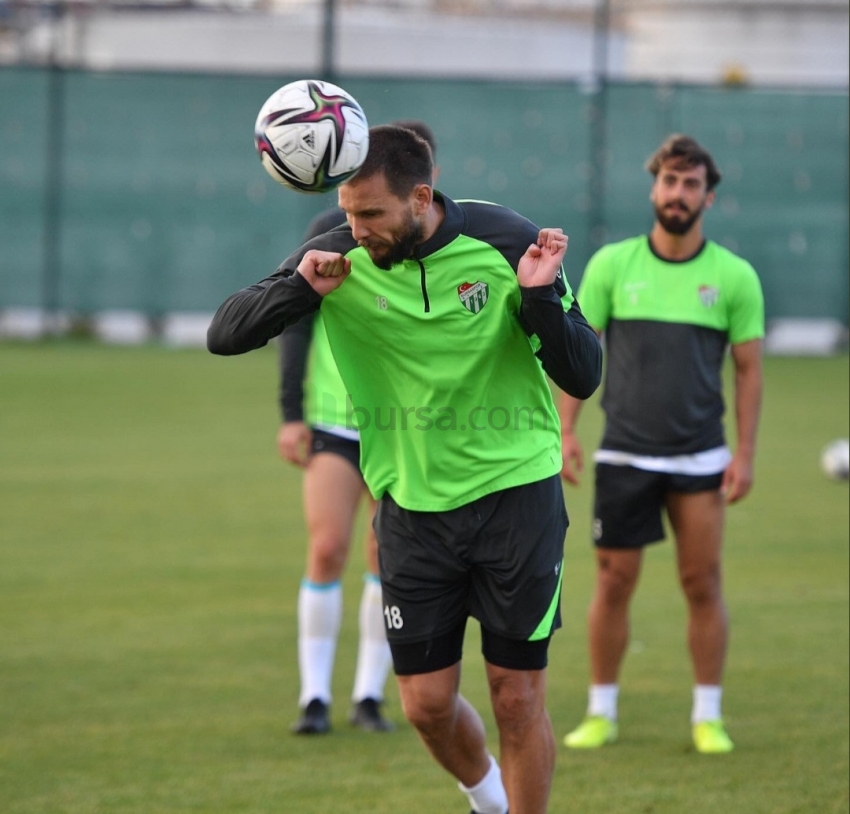 Bursaspor günün ikinci çalışmasını yaptı 