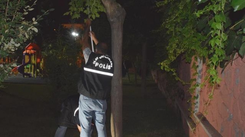 Canına kıymak isteyen genci, polis ipten aldı