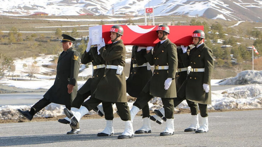 Şehit asteğmen, memleketine uğurlandı