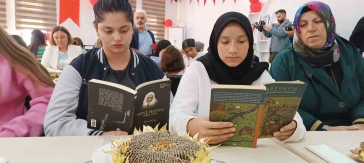 Şehit aileleri ve çocuklar "Şehitlerimizin Emanetiyle Birlikte Okuyoruz" etkinliğinde buluştu
