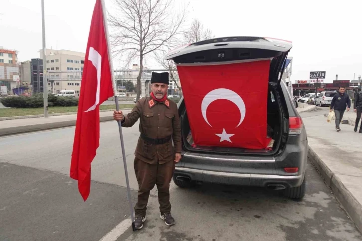 Şehitler anısına asker üniforması ile Çanakkale’ye yürüyor
