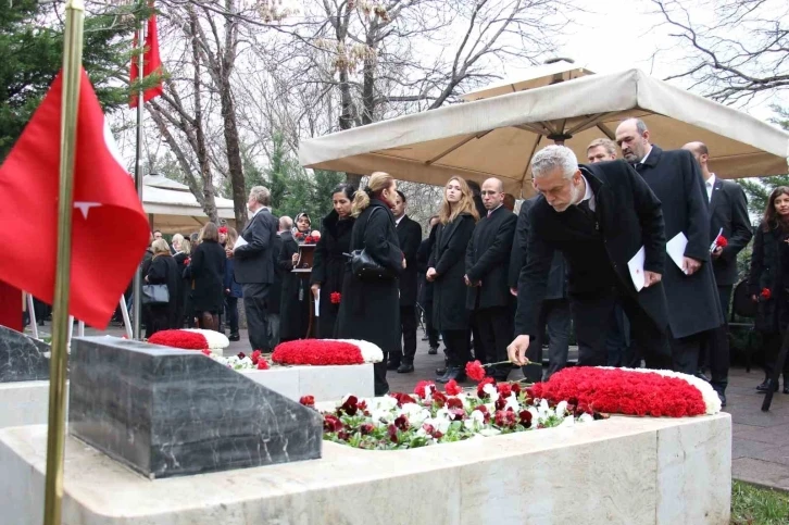 Şehitleri Anma Günü’nde şehit diplomatlar törenle anıldı
