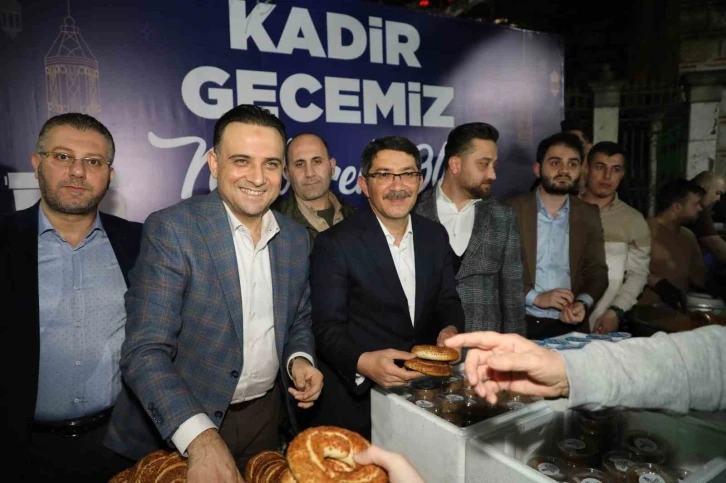 Şehzadeler Belediyesi Kadir Gecesi geleneğini bozmadı
