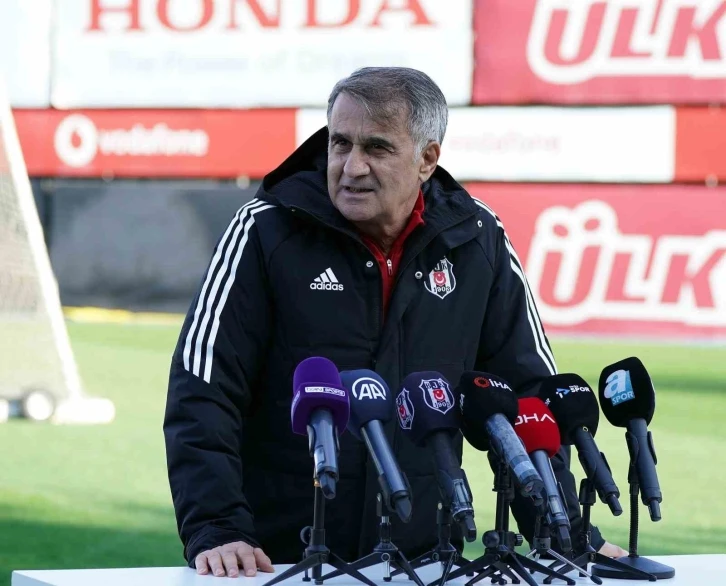 Şenol Güneş: "Önümüzdeki tüm maçları kazanarak yolumuza devam etmek istiyoruz"