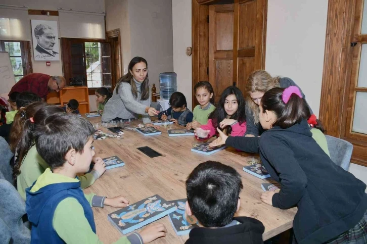 SEYAKMER’den çocuklara el becerisi geliştiren atölye
