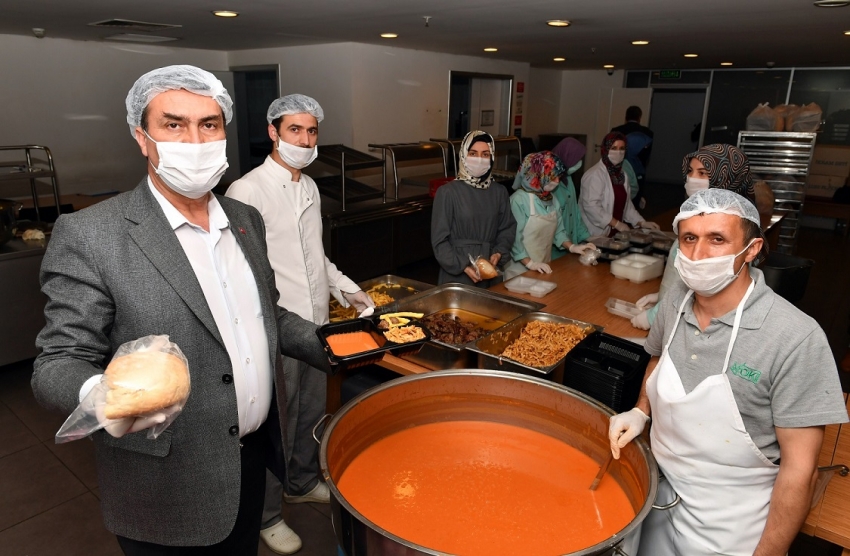 Osmangazi’den ihtiyaç sahipleri için iftarlık