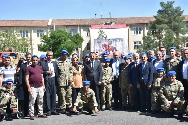 Siirt’te 41 özel birey temsili askerlik heyecanı yaşadı
