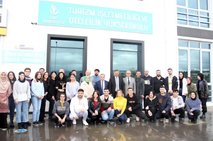 Siirt Üniversitesi yemek yarışmasında Türkiye 3’üncüsü oldu
