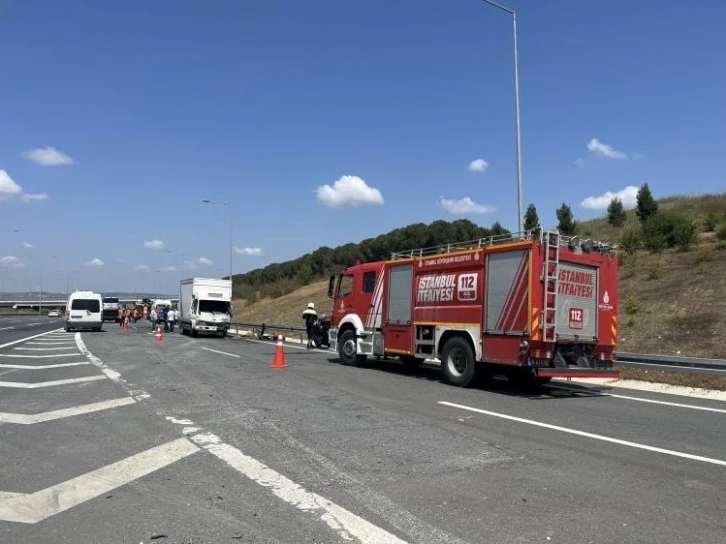 Silivri TEM Otoyolu’nda zincirleme kaza: 3 yaralı
