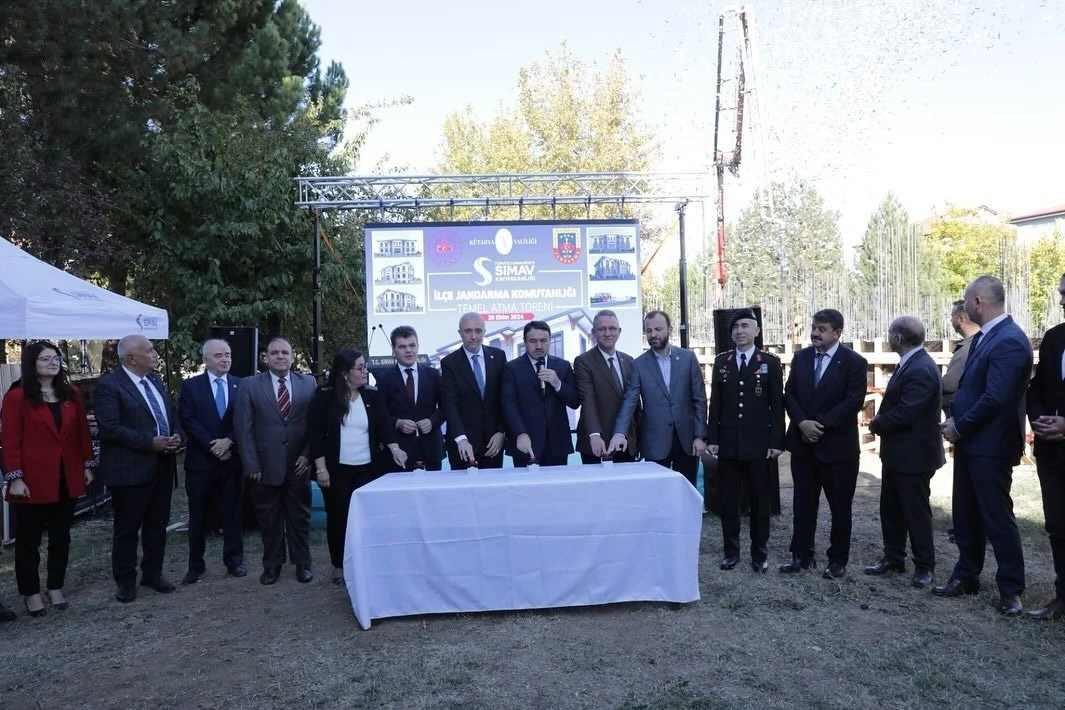 Simav İlçe Jandarma Komutanlığı yeni hizmet binasının temeli atıldı
