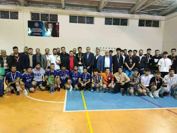 Sincik’te voleybol turnuvası düzenlendi
