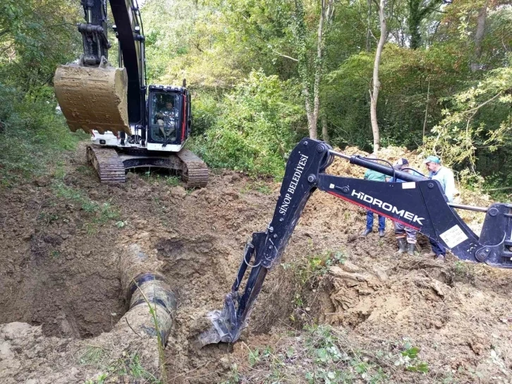 Sinop’ta patlayan şebeke suyu borusu onarıldı
