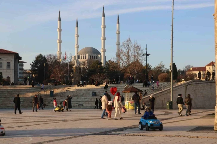 Sivas Ocak ayında baharı yaşıyor yaşıyor
