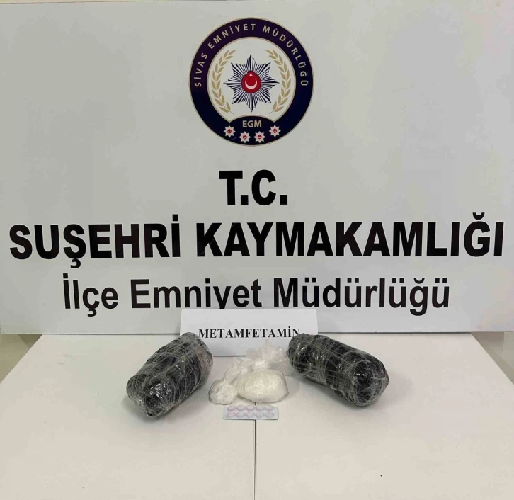 Sivas’ta 1 kilo 226 gram metamfetamin ele geçirildi
