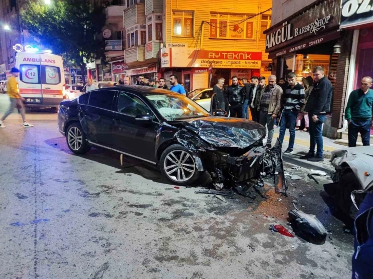 Sivas’ta zincirleme trafik kazası: 4 yaralı
