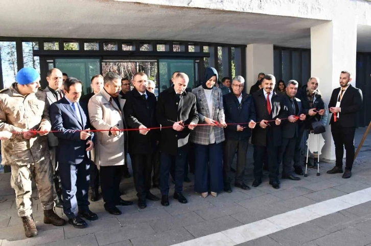 Siverek’te Cumhuriyetin 100. yılı sempozyumu yapıldı
