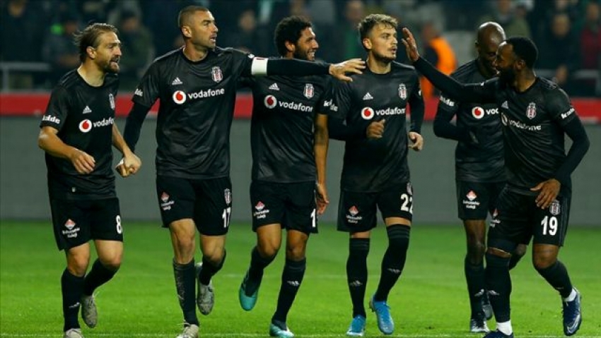 Beşiktaş'ta bir futbolcunun test sonucu pozitif çıktı