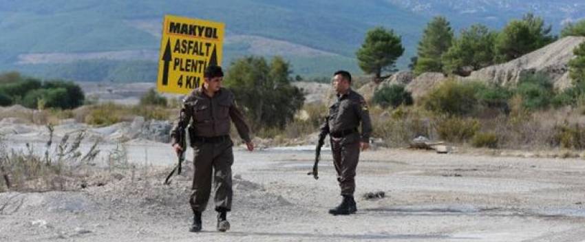 Antalya'da askere saldırı! Şehit var...